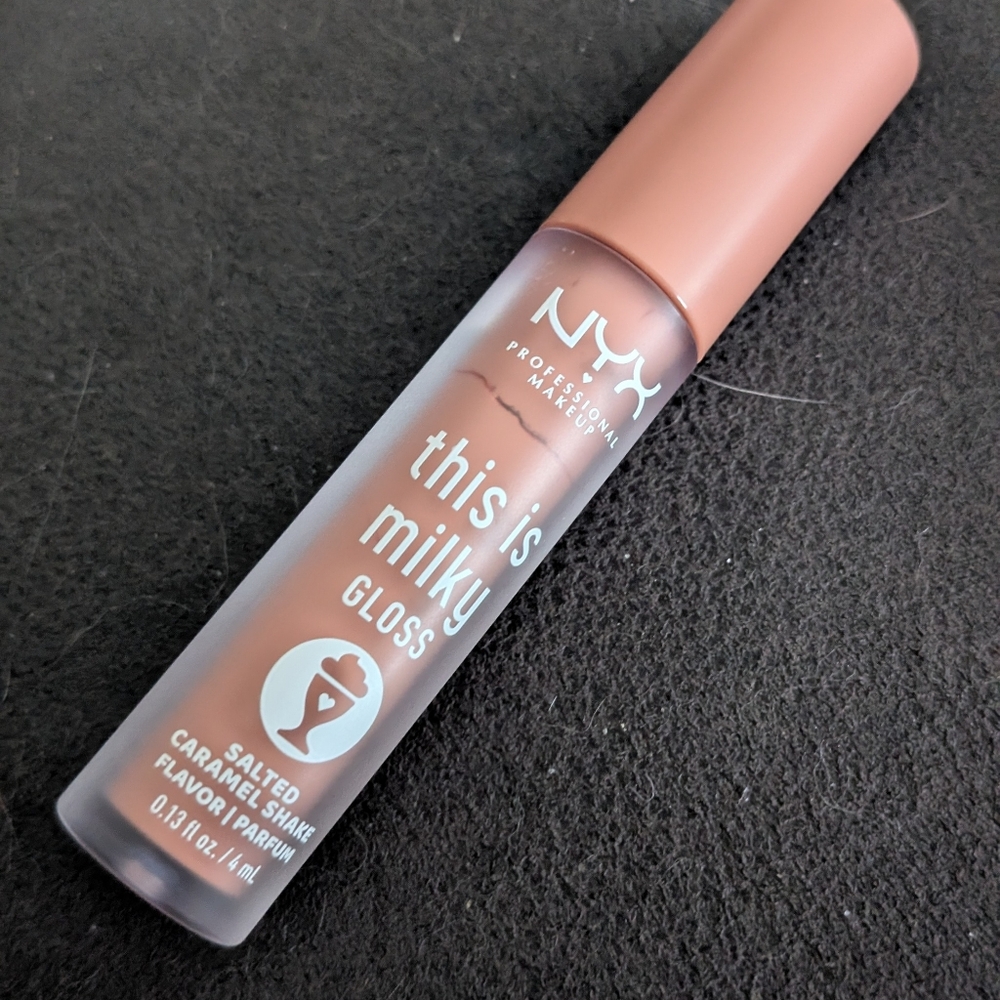 NYX This is Milky Gloss - Warm Caramel